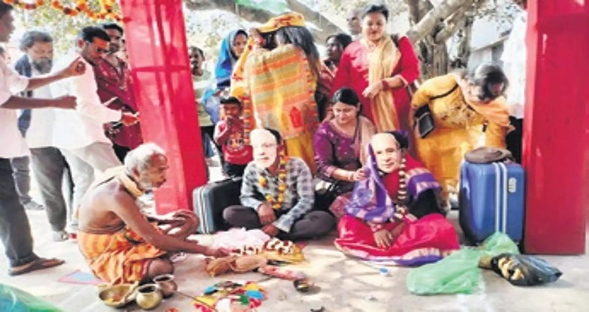 कांग्रेस ने की बीजेडी और बीजेपी की नकली शादी