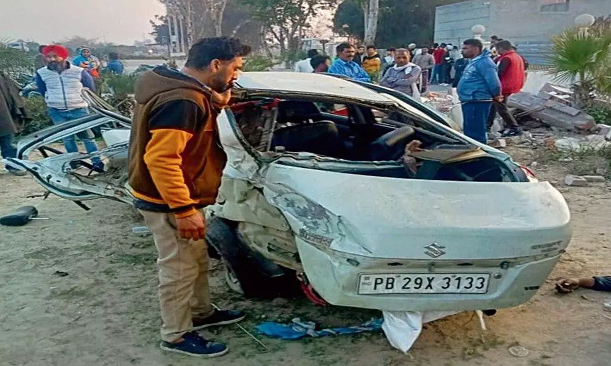 फिरोजपुर में कार दुर्घटना में तीन युवकों की मौत