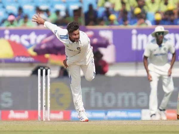 तीसरा टेस्ट: डकेट के नेतृत्व में इंग्लैंड के बज़बॉल (लंच) के बाद तीसरे दिन भारत ने वापसी की
