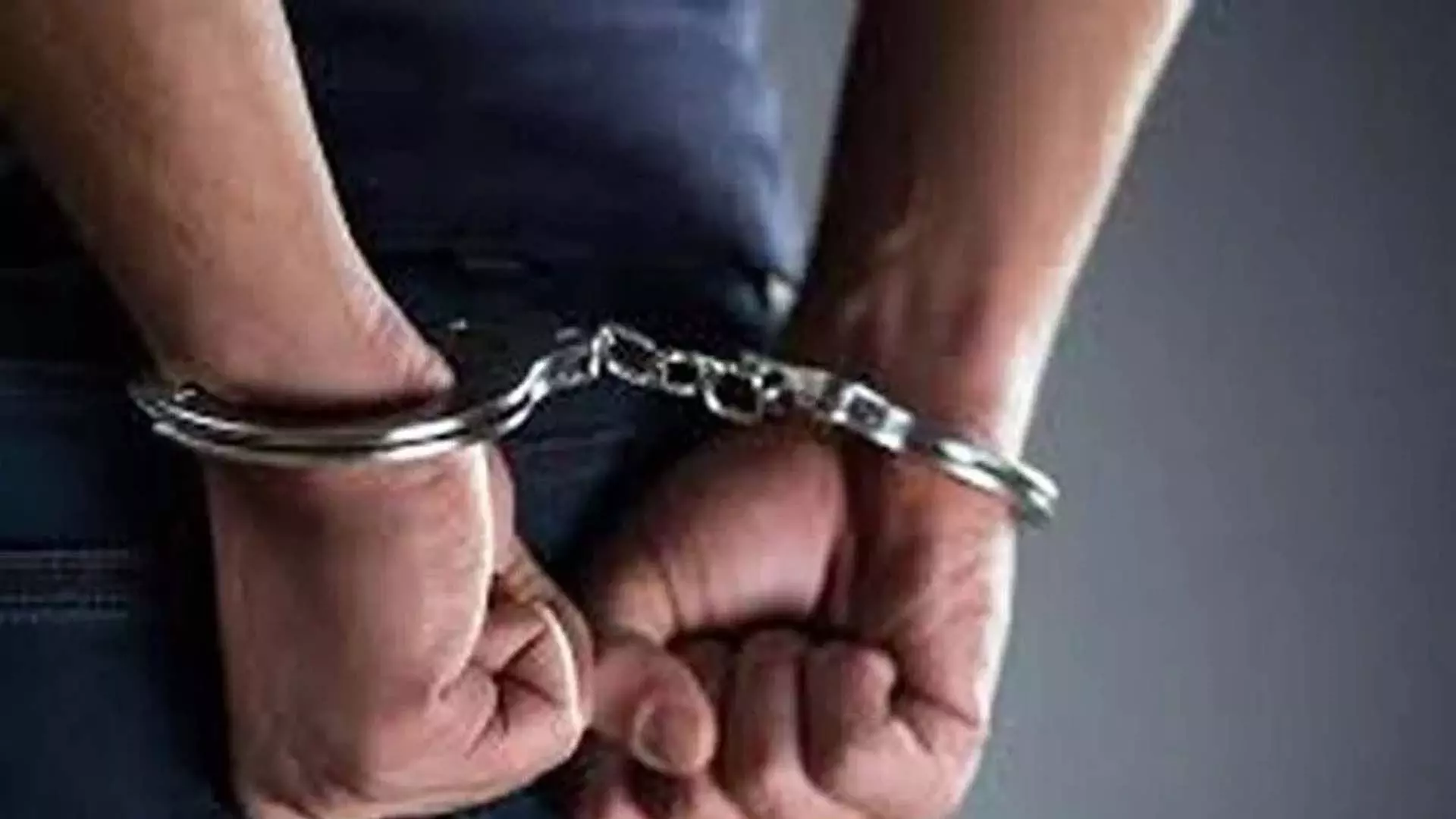 असम दरांग में 5 साहूकार गिरफ्तार