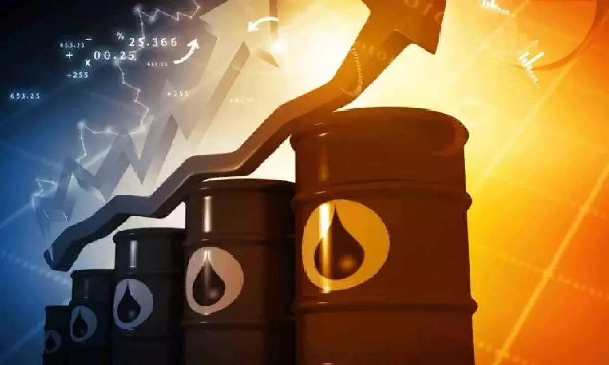 मध्य पूर्व में तनाव के बावजूद तेल की कीमतों में वृद्धि नहीं