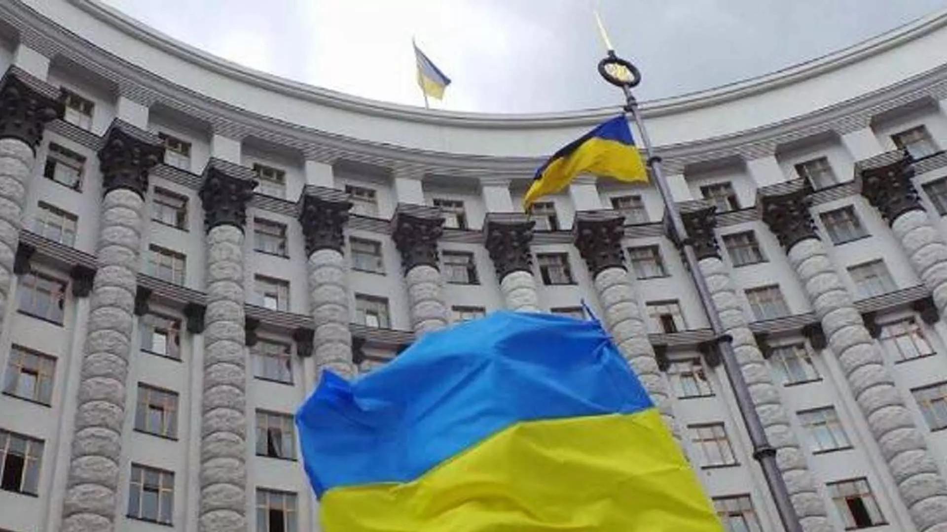 यूक्रेन ने अवदीवका शहर से सैनिकों की वापसी का  दिया आदेश
