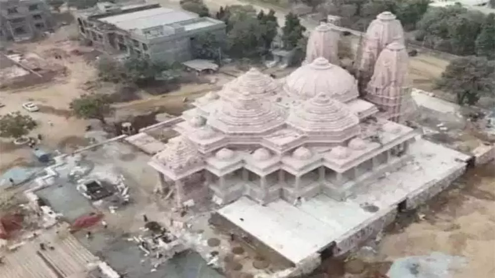तारभ स्थित वलिनाथ धाम में  आज होगा अतिरुद्र महायज्ञ, भक्तों से भरा है मंदिर