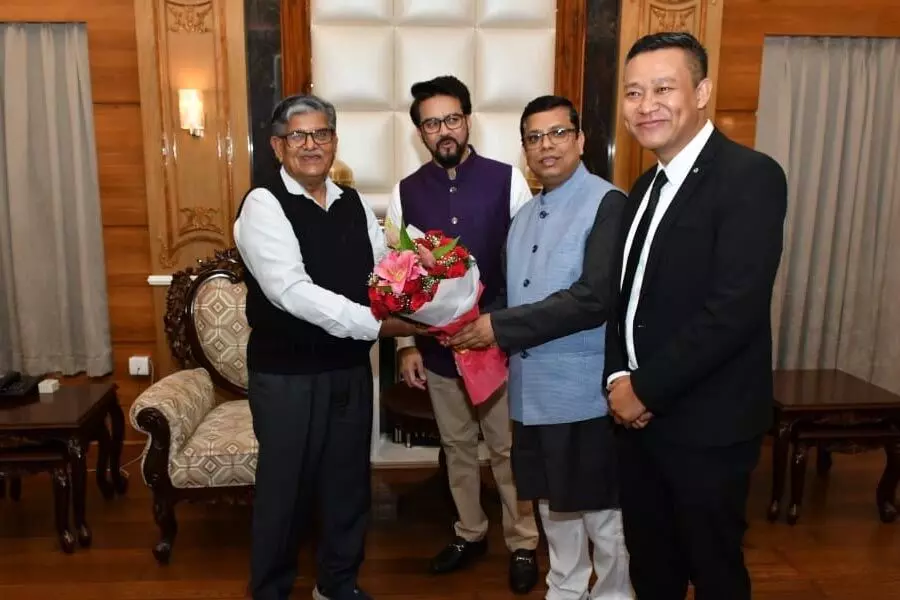 मिजोरम खेल मंत्री ने केंद्रीय खेल मंत्री और असम के राज्यपाल से मुलाकात की