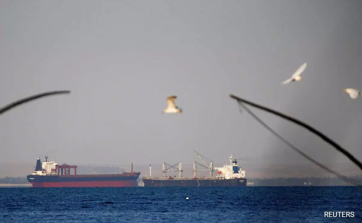यमन के हौथी समूह ने अदन की खाड़ी में दो अमेरिकी जहाजों पर किया हमला