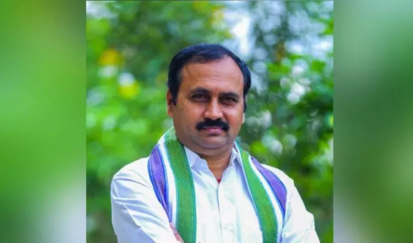 इस्तीफे के दो महीने बाद YSRCP विधायक की पार्टी में वापसी