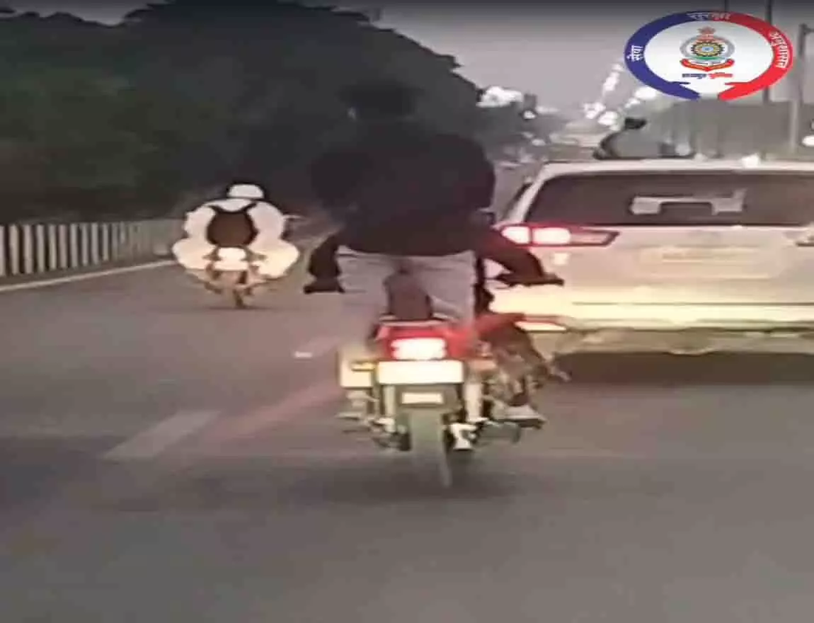 बाइक में स्टंटबाजी करने वाले पर रायपुर पुलिस ने की कार्रवाई