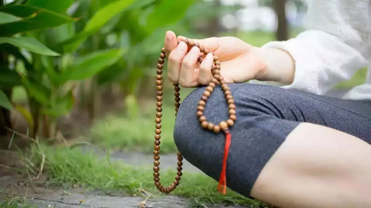 बार बार बिगड़ रहे हैं बने बनाए काम, तो करें इन मंत्रो का जाप