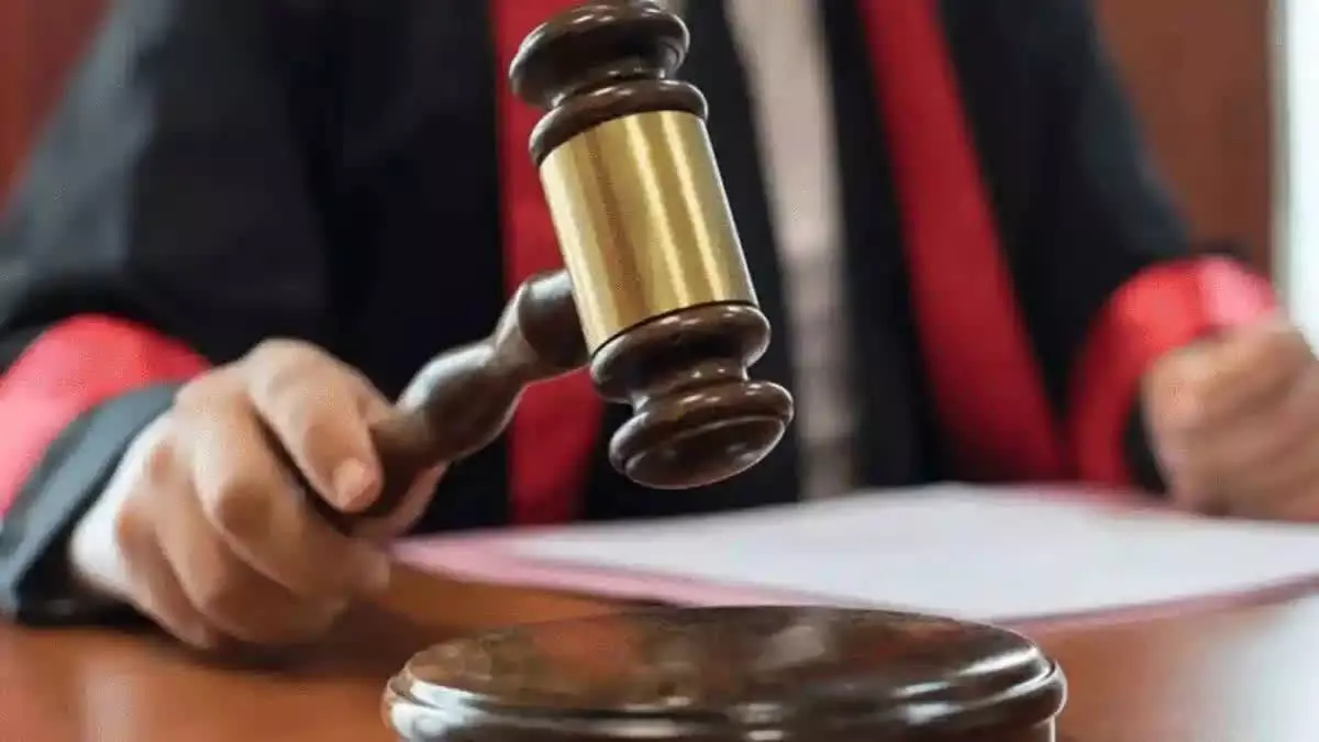 पुलिस आरक्षक भर्ती परीक्षा-2013 का मामला, अदालत ने सुनाई सजा