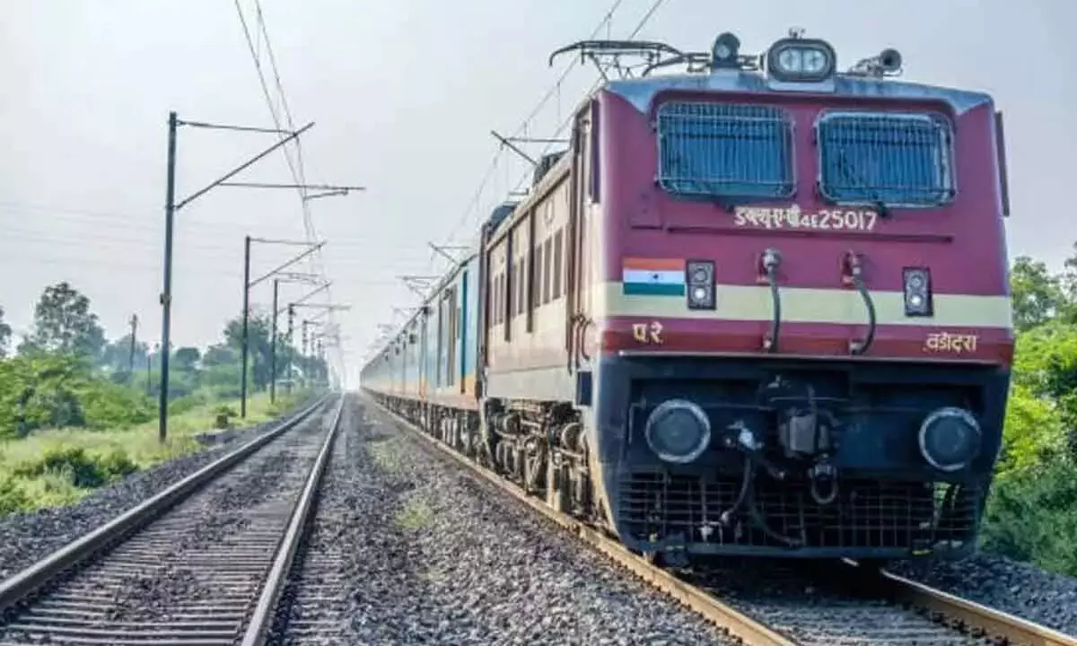 दक्षिण मध्य रेलवे कुछ एमएमटीएस ट्रेनों को रद्द करेगा