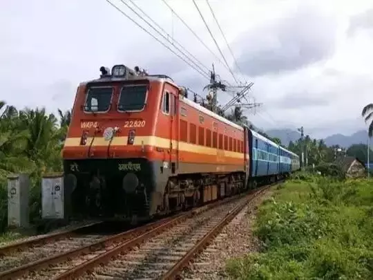 रेलवे द्वारा पैसेंजर ट्रेन के किराए में यात्रियों को राहत