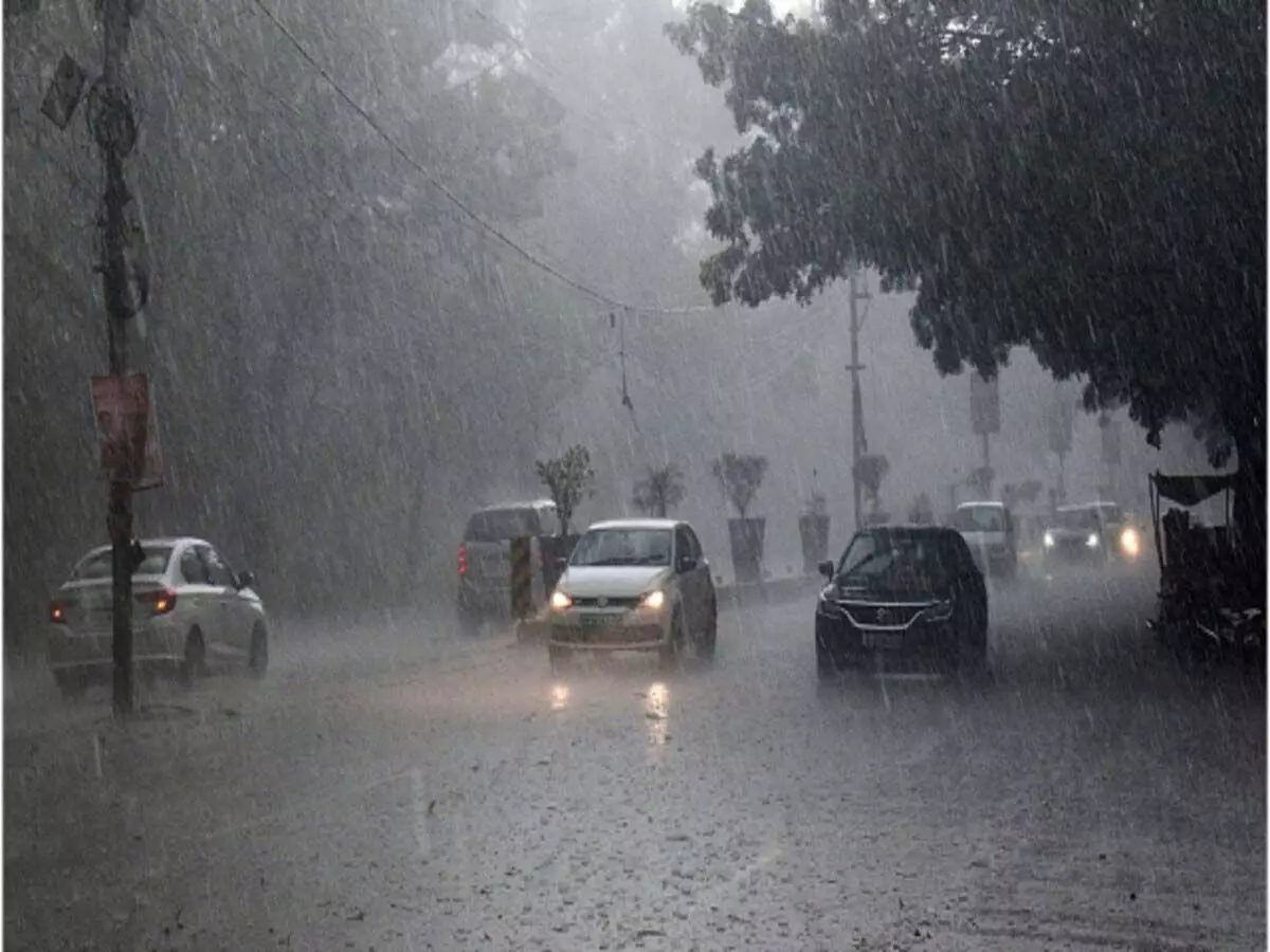 मध्य प्रदेश में महीने के अंत तक बारिश और ओलावृष्टि की संभावना, मौसम विभाग ने की भविष्यवाणी