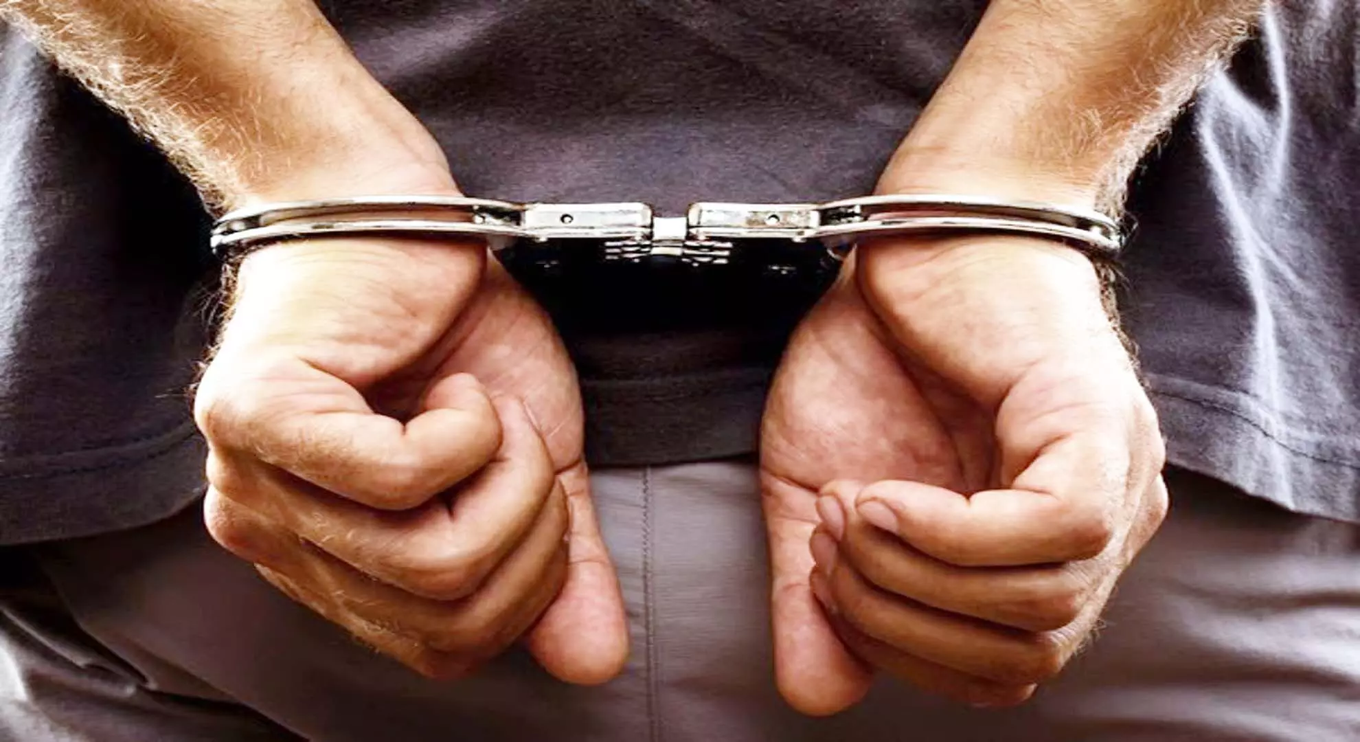 तेलंगाना: भ्रष्टाचार निरोधक ब्यूरो ने 2.1 करोड़ रुपये की हेराफेरी के आरोप में 4 अधिकारियों को गिरफ्तार किया