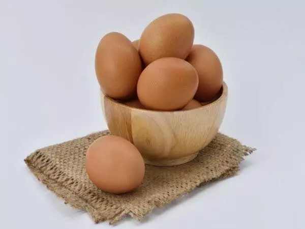 इज़राइल ने फसह के लिए अंडों का आयात कोटा बढ़ाया