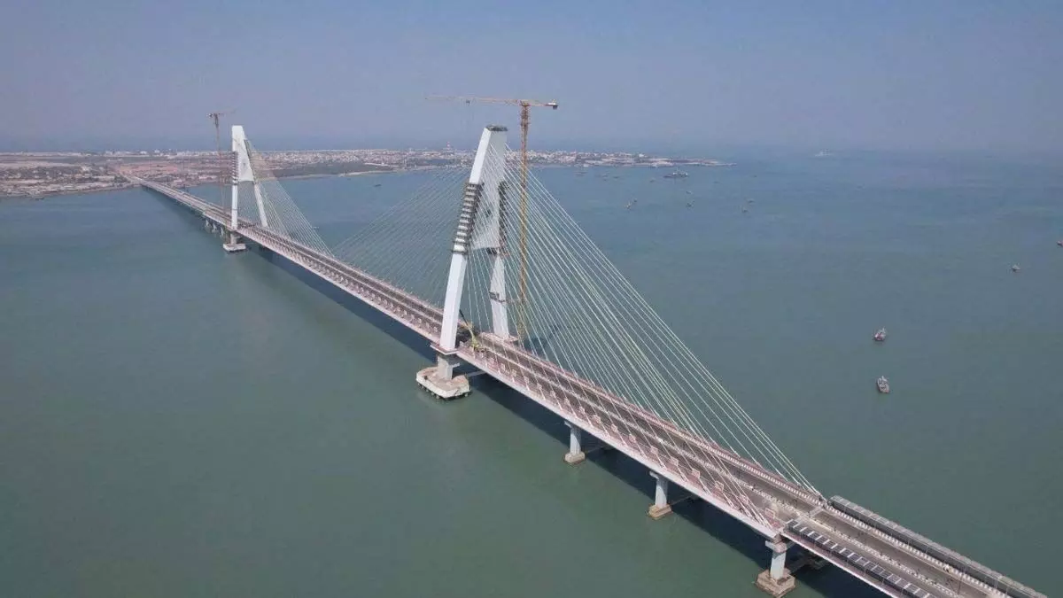 पीएम मोदी आज गुजरात में करेंगे सबसे लंबे केबल ब्रिज का  उद्घाटन