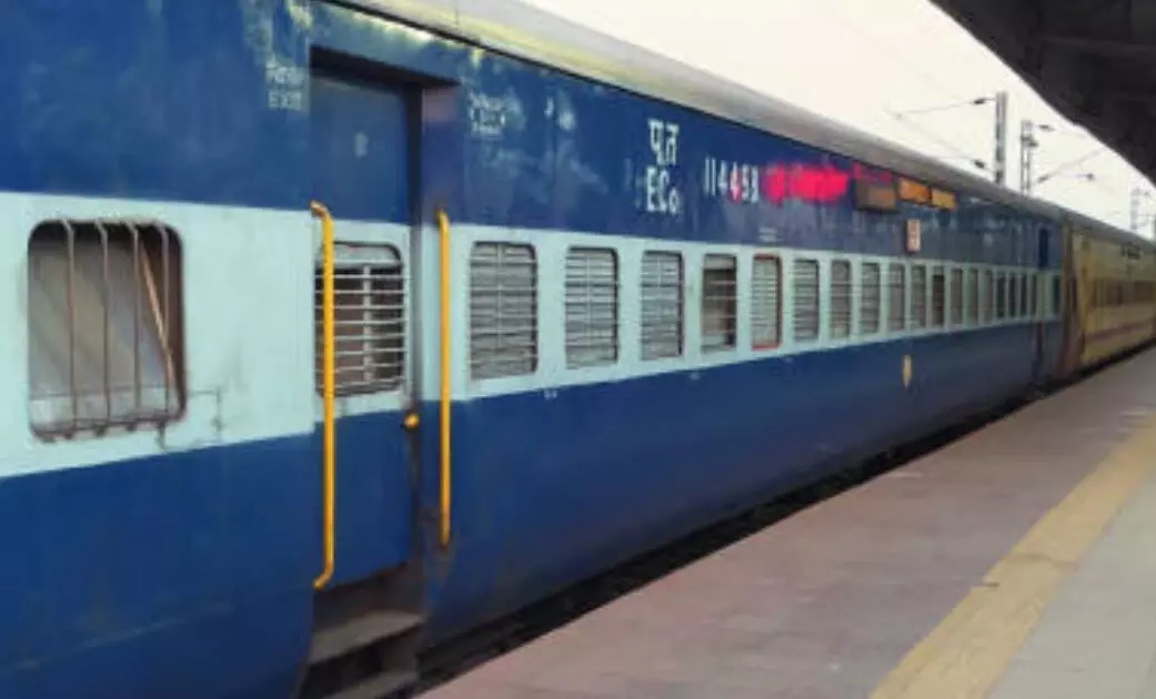 ट्रेन टिकट 10 रुपए में, इस रूट पर सफर करने वाले यात्रियों के लिए खुशखबरी