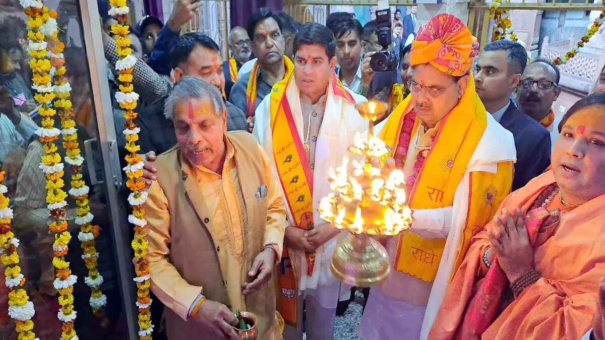 मुख्यमंत्री  भजनलाल शर्मा ने धौलपुर के लाडली जगमोहन मंदिर में किए दर्शन