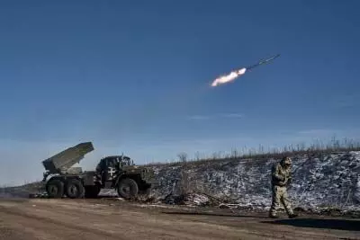 यूक्रेन ने 16 रूसी लड़ाकू ड्रोन मार गिराए