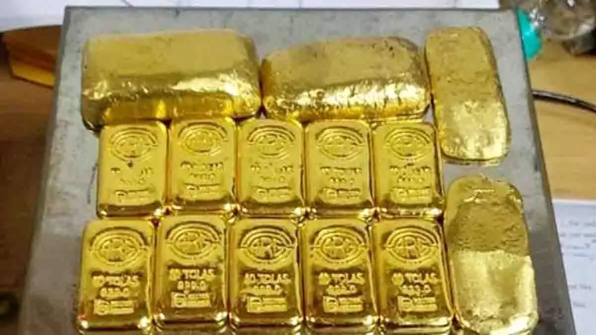 मुंबई एयरपोर्ट में पकडाया करोड़ों का सोना, कस्टम विभाग ने की बड़ी कार्रवाई