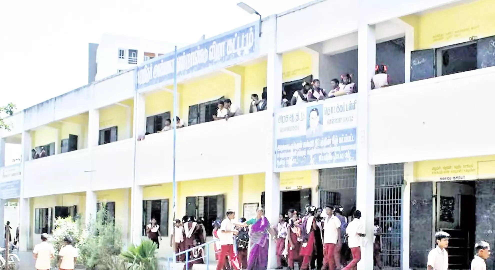 तमिलनाडु में SC स्कूलों को स्कूल शिक्षा विभाग के अधीन लाने में शिक्षकों की वरिष्ठता बाधा
