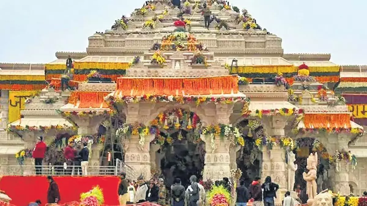 कर्नाटक के इन किसानों के लिए दिल्ली चलो मंदिर भ्रमण में बदल गया है