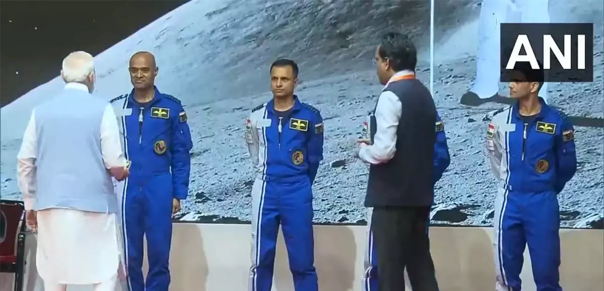 गगनयान मिशन: कौन हैं भारत के वे 4 अंतरिक्ष यात्री जो स्पेस में जाएंगे? नामों का खुलासा हुआ