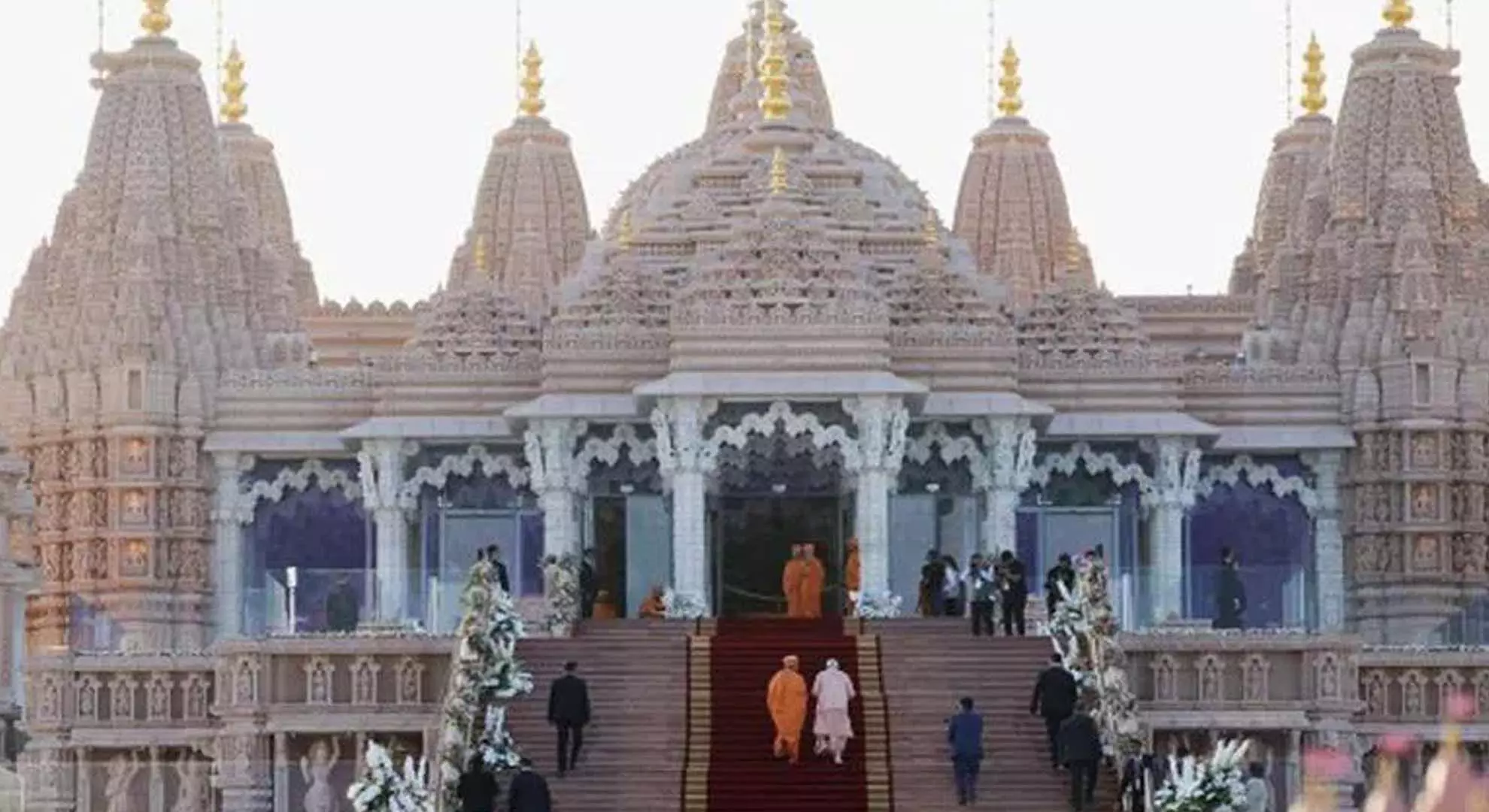 अबू धाबी का पहला हिंदू पत्थर से बना मंदिर 1 मार्च को जनता के लिए खुलेगा