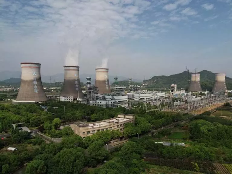 चीन में दुनिया का सबसे बड़ा कार्बन बाज़ार बना
