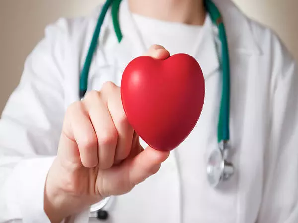 दिन के उजाले की बचत का हृदय स्वास्थ्य पर पड़ते है न्यूनतम प्रभाव