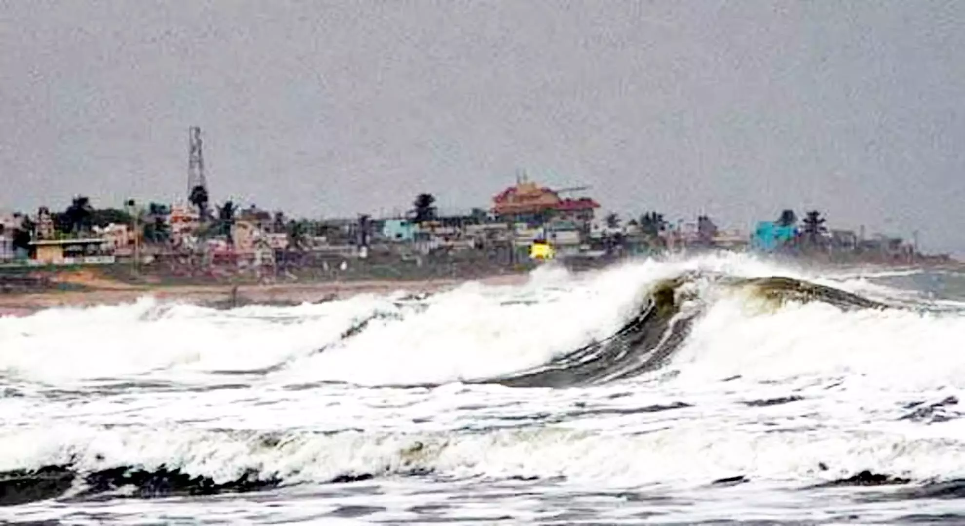 भीमिली समुद्र तट पर निर्माण रोकें: आंध्र प्रदेश उच्च न्यायालय