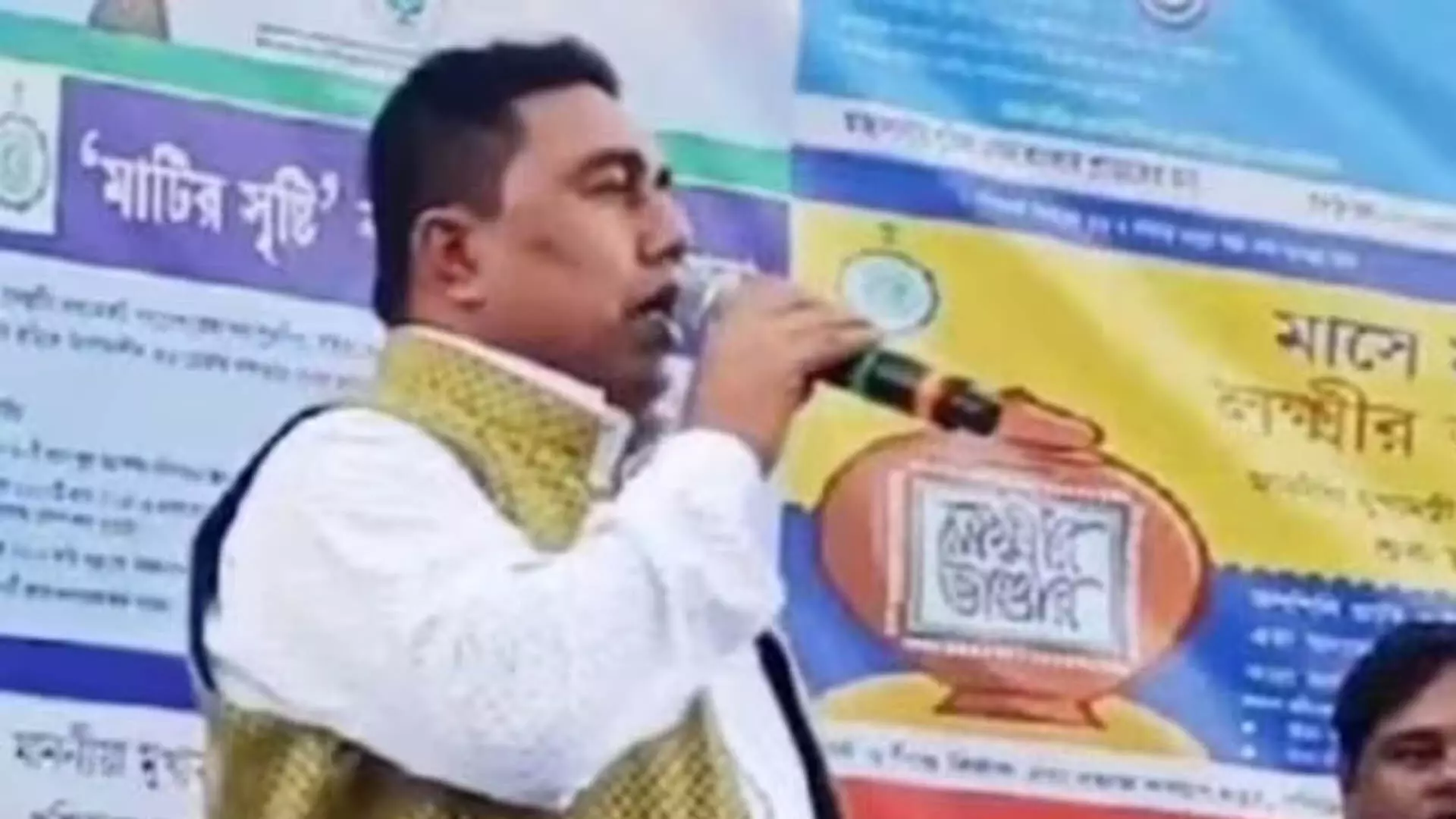 टीएमसी के संदेशखाली के कद्दावर नेता शाहजहां शेख को पश्चिम बंगाल पुलिस ने गिरफ्तार कर लिया