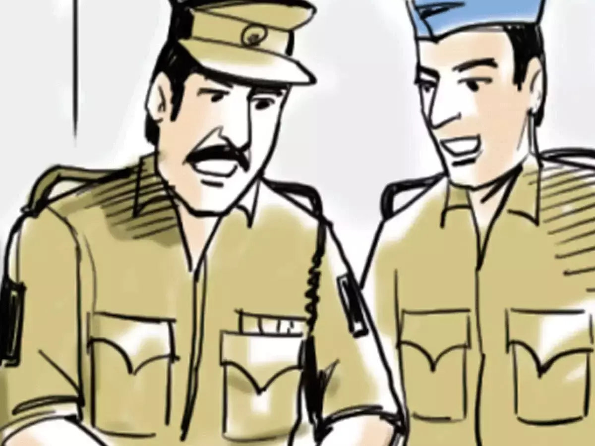 पुलिस और प्रशासन ने गैंगस्टर पिंटू की 3 करोड़ की संपत्ति कुर्क की