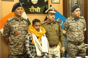 5 पुलिसकर्मियों की हत्या के आरोपी नक्सली गिरफ्तार, एसएसपी ने दी जानकारी