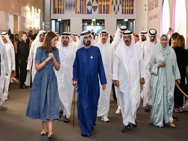 मोहम्मद बिन राशिद ने आर्ट दुबई के 17वें संस्करण का दौरा किया