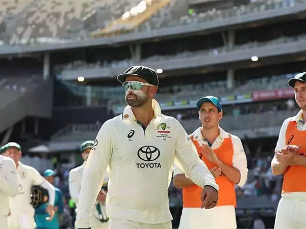 ऑस्ट्रेलिया-न्यूजीलैंड पहले टेस्ट के दौरान नाथन लियोन ने अनोखा बल्लेबाजी रिकॉर्ड बनाया