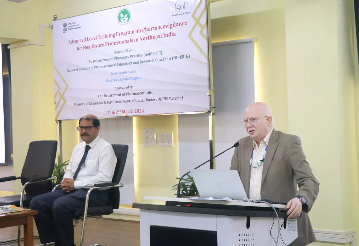 पूर्वोत्तर भारत के स्वास्थ्य देखभाल पेशेवरों के लिए फार्माकोविजिलेंस पर उन्नत स्तर के प्रशिक्षण का उद्घाटन