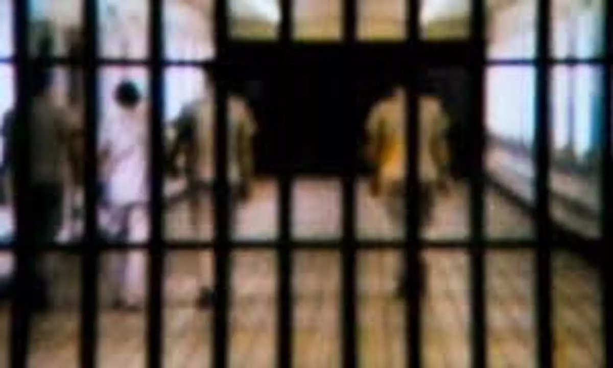 फिरोजपुर जेल से पांच मोबाइल फोन जब्त