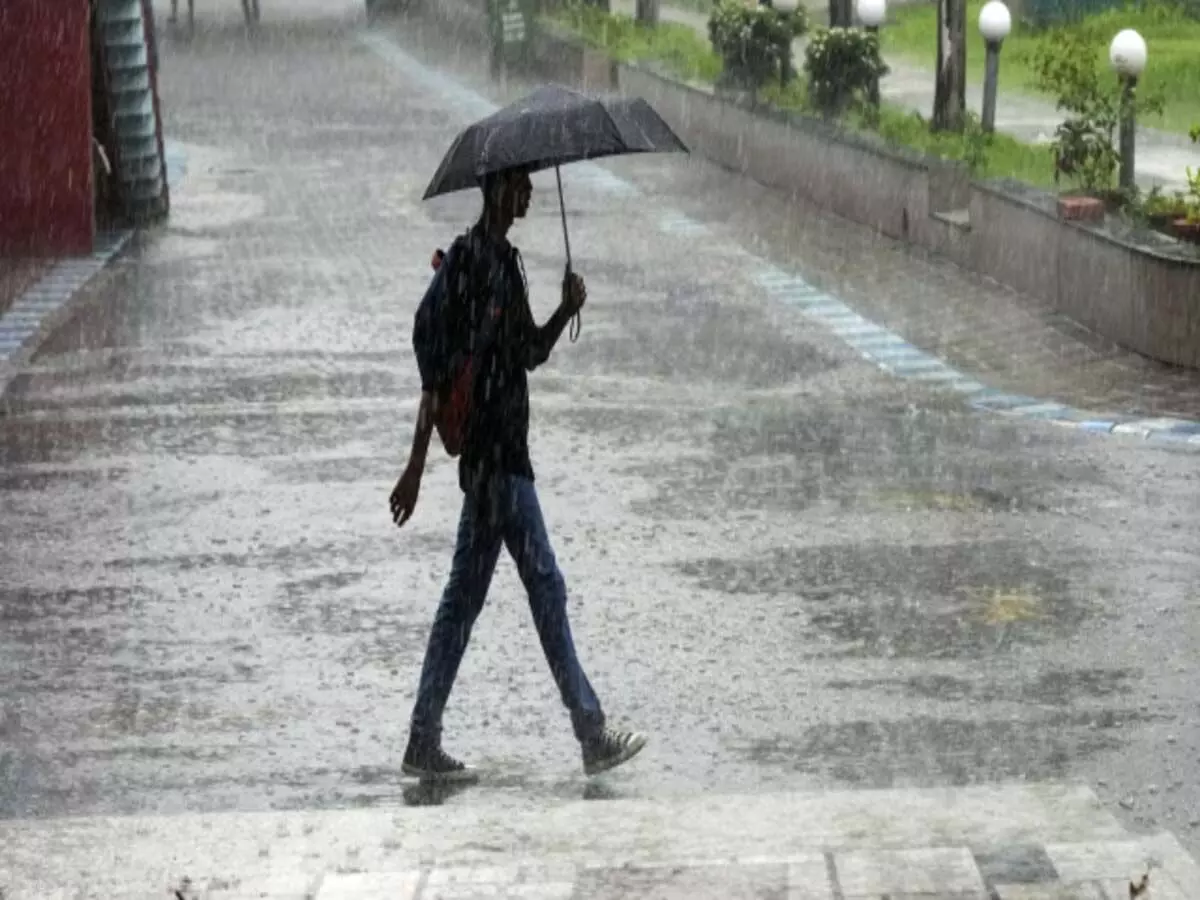 झारखंड में मौसम ने ली करवट, प्रदेश के कई इलाकों में आज बारिश के आसार