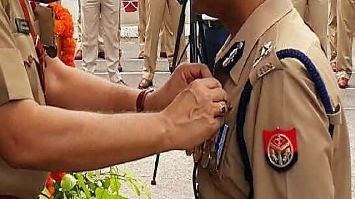 हिमाचल में ड्यूटी में कोताही बरतने पर 2 पुलिस कर्मी निलंबित