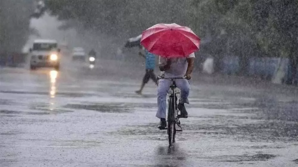 बेमौसम बारिश से गुजरात को मिलेगी राहत, जानें कब गर्मी पड़ने का अनुमान