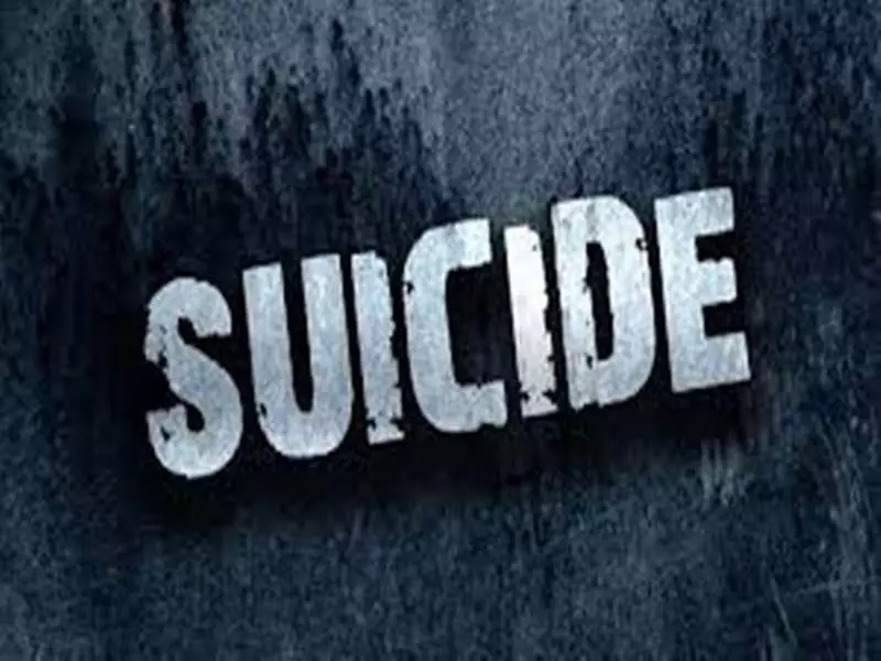 सूरत में 20 वर्षीय छात्र ने आत्महत्या की