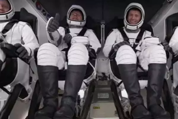 नासा ने अंतरिक्ष यात्रियों का अगला बैच आईएसएस भेजा