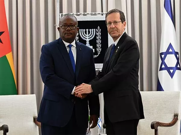 7 अक्टूबर के नरसंहार के बाद पहले अफ्रीकी नेता ने इज़राइल का दौरा किया