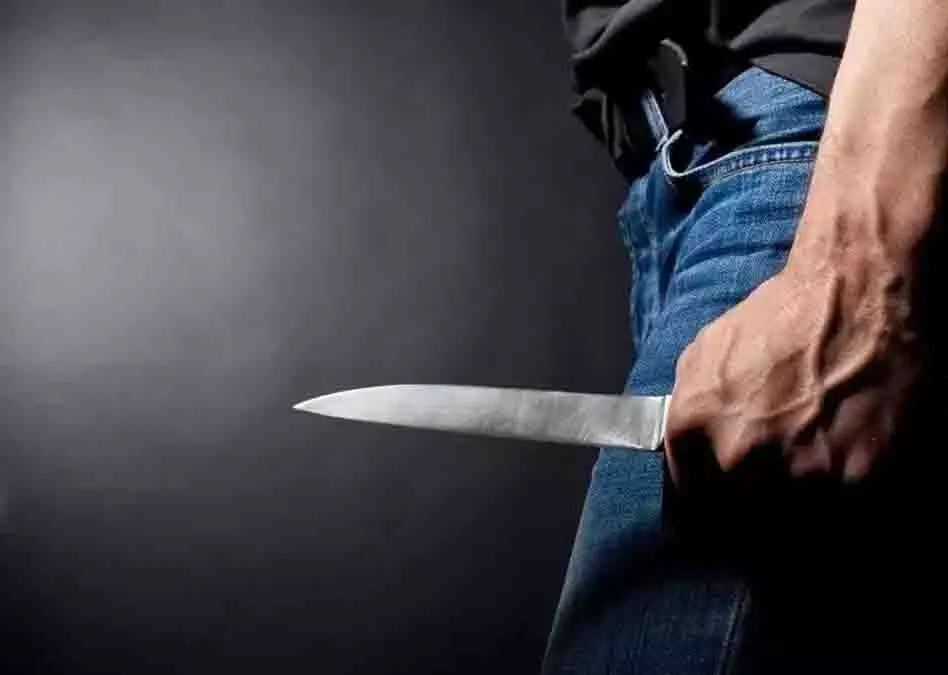 पंडरी में स्कूली छात्र पर दिनदहाड़े चाकू से वार, एक आरोपी हिरासत में