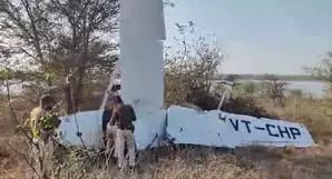 गुना में ट्रेनिंग प्लेन लैंडिंग के दौरान दुर्घटनाग्रस्त, महिला पायलट घायल