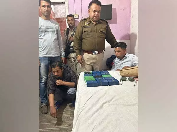 असम पुलिस ने गुवाहाटी में हेरोइन के साथ दो को गिरफ्तार किया