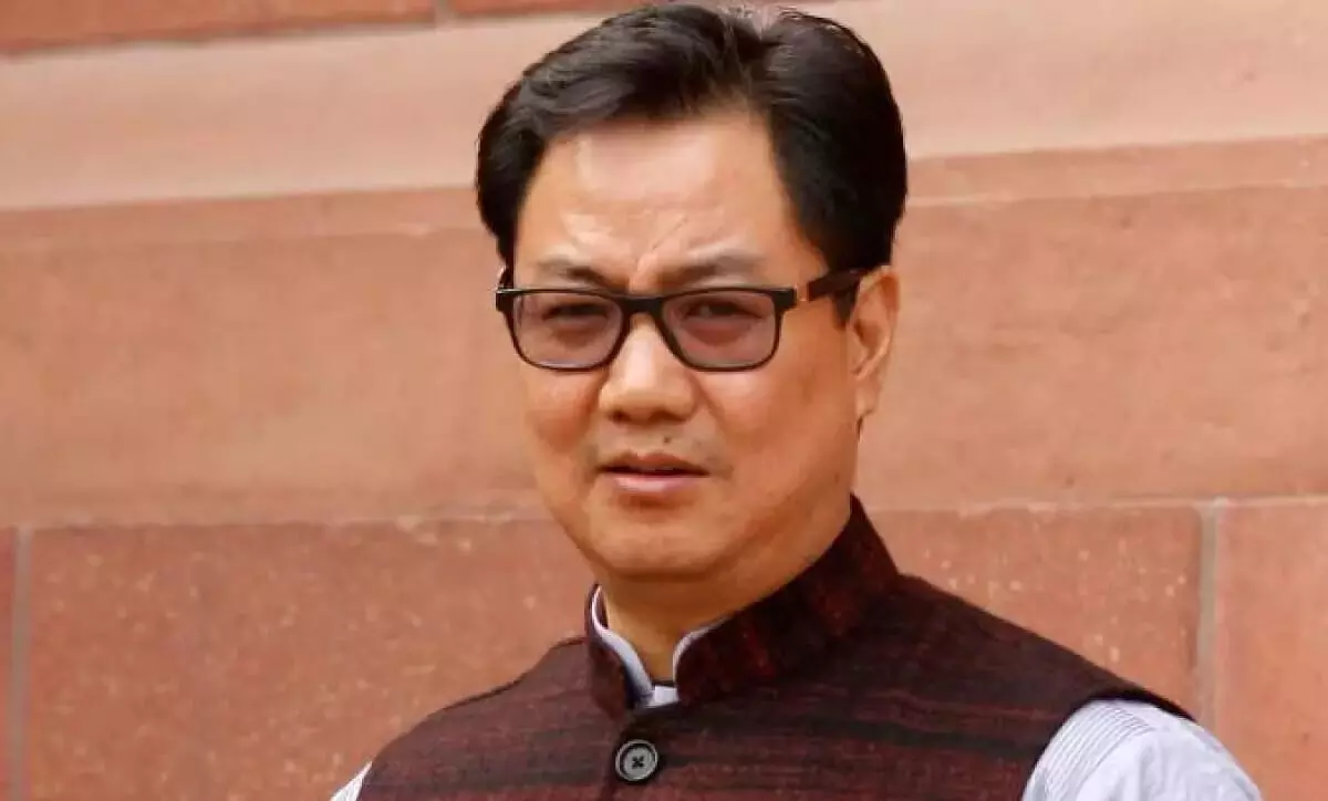 मणिपुर हिंसा किरेन रिजिजू ने कहा कि राज्य में शांति के लिए बातचीत महत्वपूर्ण