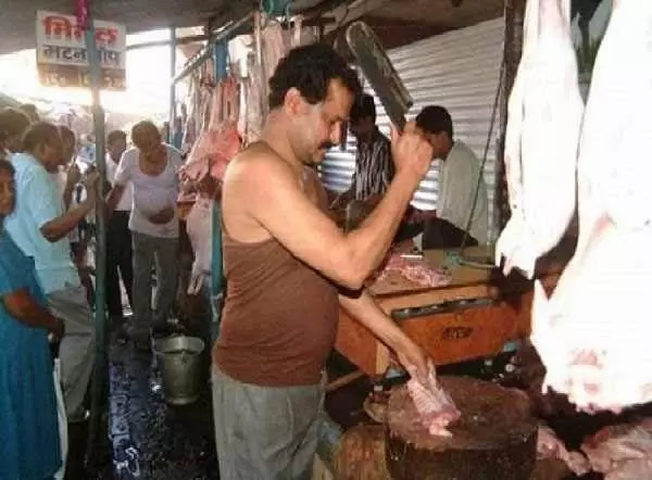 झारखंड के इस जिले में मांस के शौकीन है लोग, इतने दिन में खा जाते है 33.41 करोड़ से अधिक का मीट