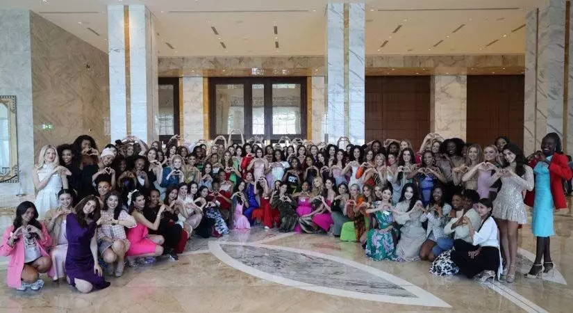 112 मिस वर्ल्ड प्रतिनिधियों ने अंतर्राष्ट्रीय महिला दिवस मनाया