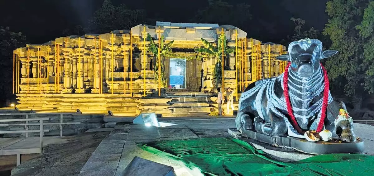 18 साल बाद हजार स्तंभ मंदिर में पुनर्निर्मित मंडपम का उद्घाटन